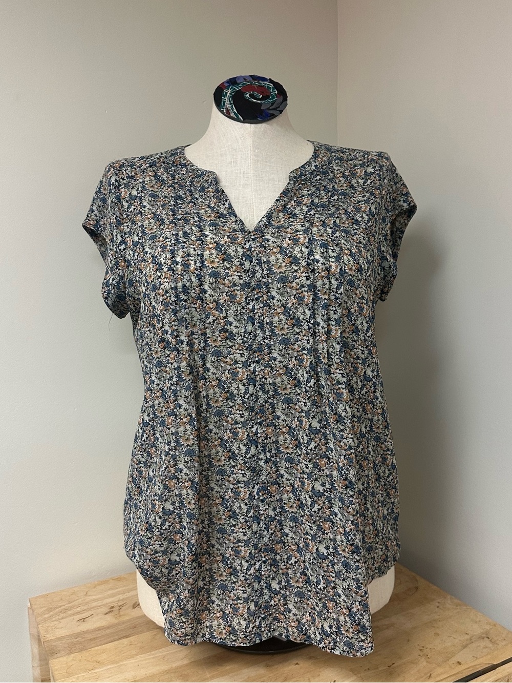 Floral Split-Neck Blouse in Blue Multi
